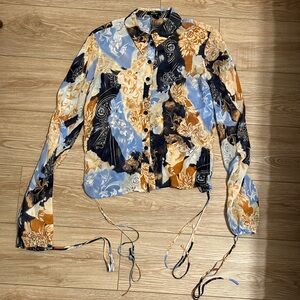Vintage 90s Y2K Escada printed silk button up blouse with adjustable ties